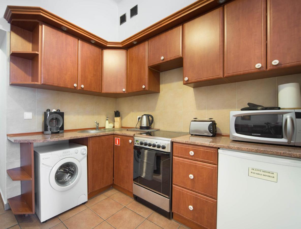 B12 - Comfort Apartemnts City Center Apartment คราคูฟ ภายนอก รูปภาพ