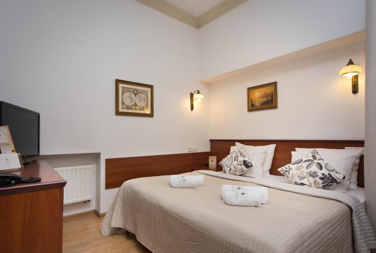 B12 - Comfort Apartemnts City Center Apartment คราคูฟ ภายนอก รูปภาพ