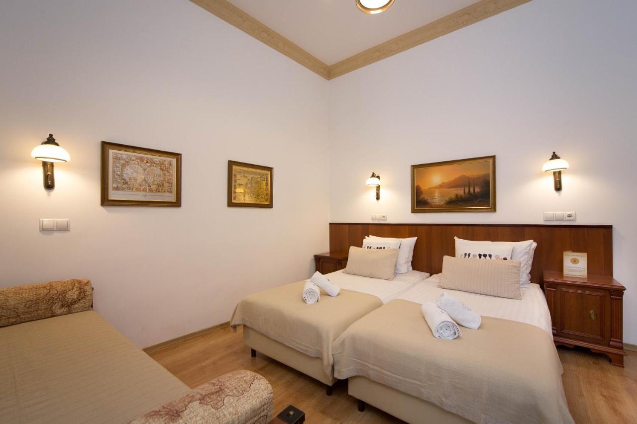 B12 - Comfort Apartemnts City Center Apartment คราคูฟ ภายนอก รูปภาพ